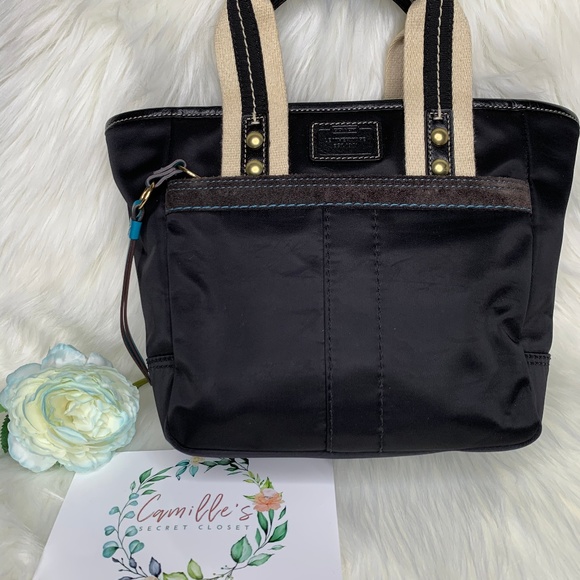 Coach Handbags - Women’s Coach L05M-126 Hamptons Small Tote